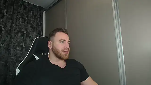 Thori92 online show from 02-28-25, 05:26