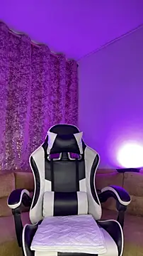 JacoboSwam online show from 11-19-25, 09:42