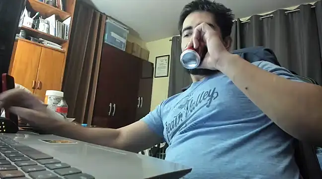 VonDoomdelToro online show from 12-09-24, 06:01