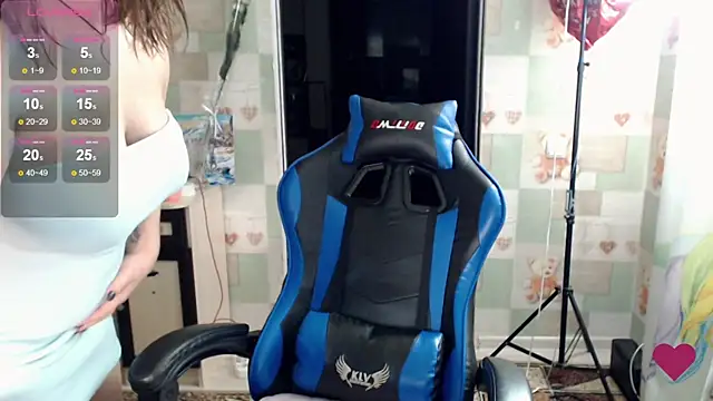 Korolek12 online show from 11-21-25, 04:44