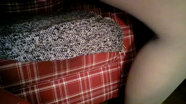 Snapshot of fusskuss2710 chatting on 03-18-25, 01:42 fusskuss2710 online show from 03-18-25, 01:42