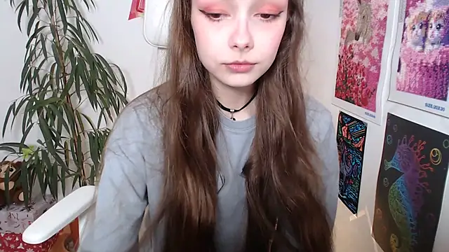 Snapshot of Michelle_Melnss chatting on 12-05-24, 05:15 Michelle Melnss online show from 12-05-24, 05:15