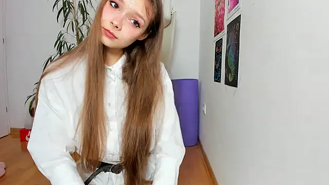 Snapshot of Michelle_Melnss chatting on 03-02-25, 10:48 Michelle Melnss online show from 03-02-25, 10:48