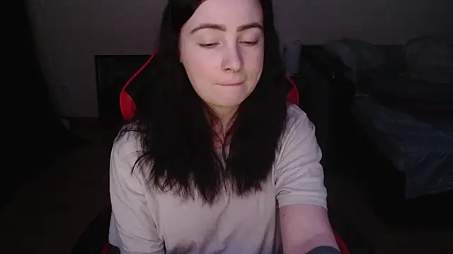 Laralianna online show from 02-06-26, 07:50