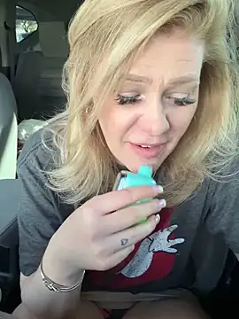 Lexi Shocker online show from 02-22-25, 11:13