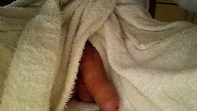 Snapshot of Remstr chatting on 02-27-26, 09:15 Remstr online show from 02-27-26, 09:15