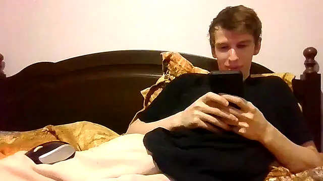 Snapshot of LuxxFin chatting on 12-05-24, 07:06 LuxxFin online show from 12-05-24, 07:06