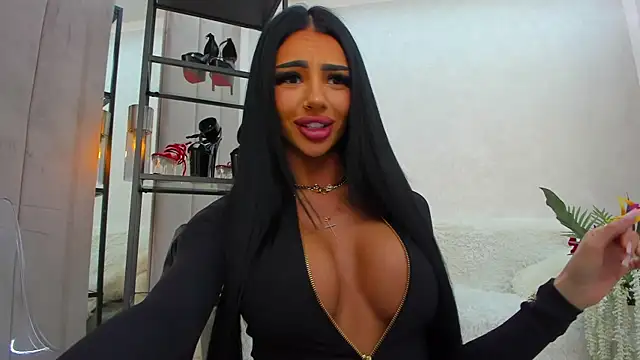 Britney Charm  online show from 04-08-26, 06:24