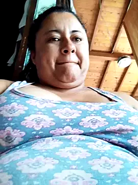 Snapshot of Monseratte21 chatting on 02-02-25, 04:11 Monseratte21 online show from 02-02-25, 04:11