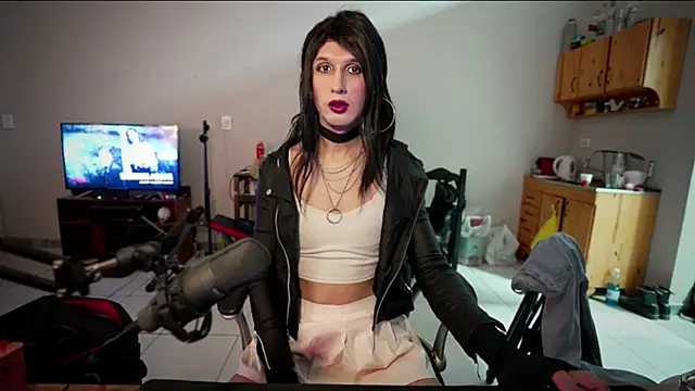 Snapshot of brenda_nataliaok chatting on 03-21-25, 04:49 brenda nataliaok online show from 03-21-25, 04:49