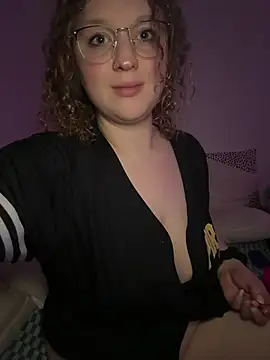 EmmieRae online show from 03-13-25, 01:18