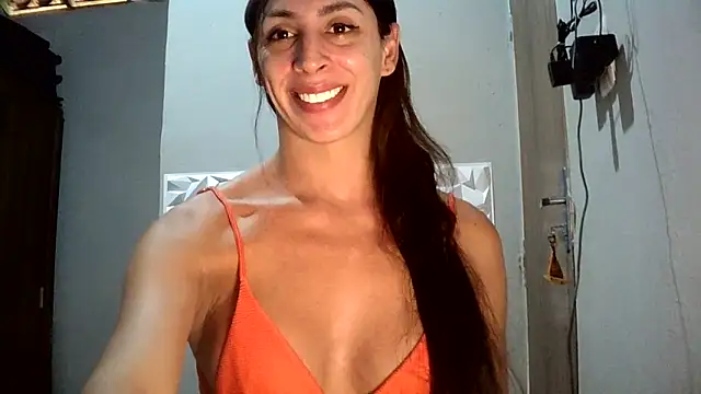 Snapshot of AlexiaDuucan chatting on 05-04-26, 05:42 AlexiaDuucan online show from 05-04-26, 05:42
