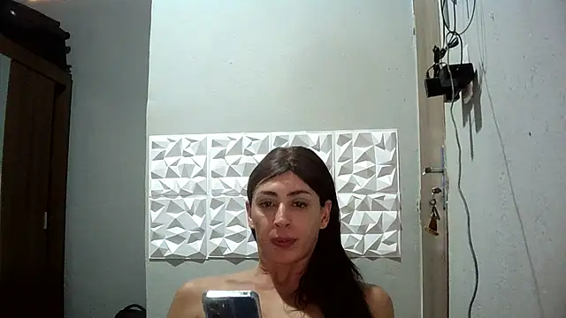 Snapshot of AlexiaDuucan chatting on 05-31-26, 01:51 AlexiaDuucan online show from 05-31-26, 01:51