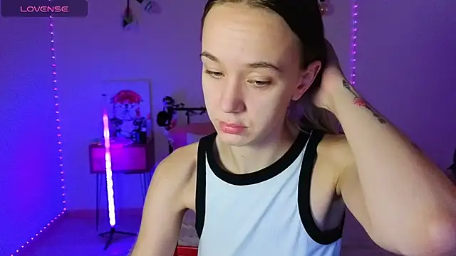 SexyCocobutt online show from 10-17-25, 07:55