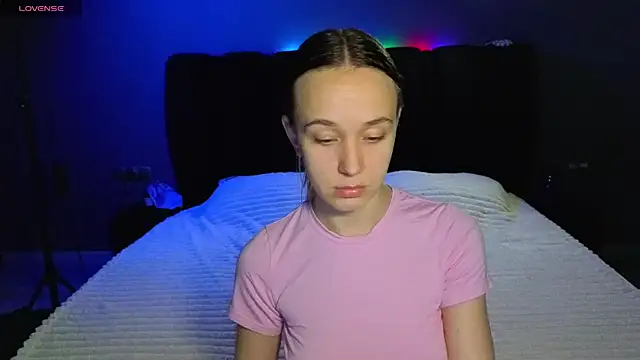 SexyCocobutt online show from 04-18-26, 01:15