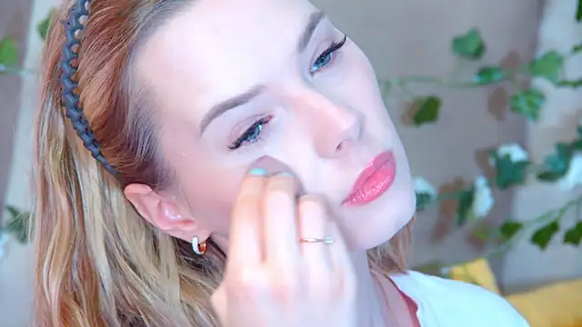 GentleRossi online show from 04-22-26, 03:13