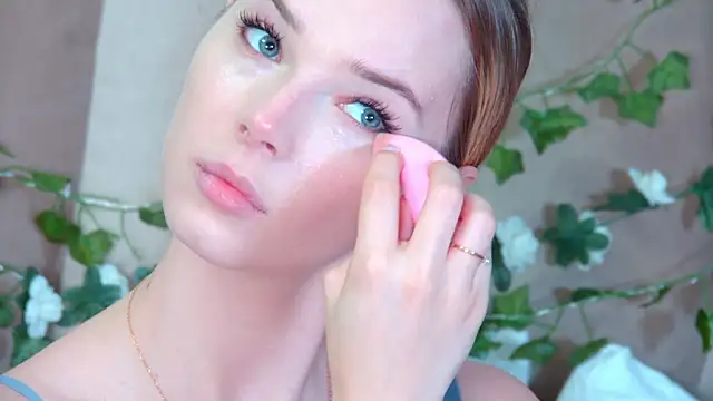 Snapshot of GentleRossi chatting on 05-15-26, 02:46 GentleRossi online show from 05-15-26, 02:46