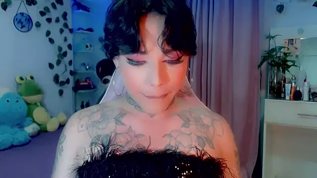 Snapshot of little_star_porn chatting on 01-04-25, 11:54 little star porn online show from 01-04-25, 11:54