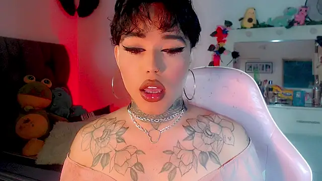 Snapshot of little_star_porn chatting on 01-31-25, 09:37 little star porn online show from 01-31-25, 09:37