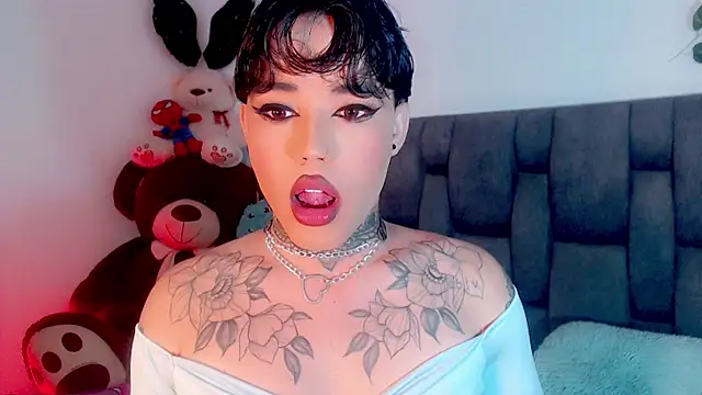 Snapshot of little_star_porn chatting on 02-13-25, 10:55 little star porn online show from 02-13-25, 10:55