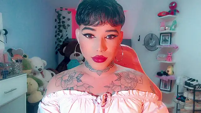 Snapshot of little_star_porn chatting on 03-13-25, 04:38 little star porn online show from 03-13-25, 04:38