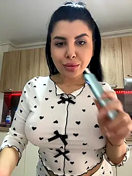 Scarlett-Dream online show from 11-18-25, 09:47