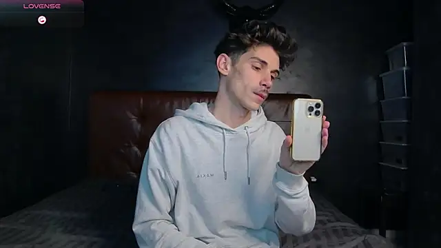 DanielCrush1 online show from 01-15-26, 02:10