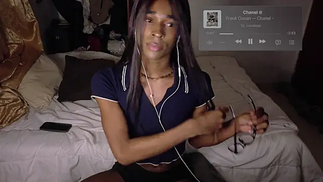 Snapshot of CocoChannelll chatting on 07-15-26, 03:34 CocoChannelll online show from 07-15-26, 03:34