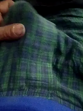 Snapshot of juice753 chatting on 10-12-25, 02:38 juice753 online show from 10-12-25, 02:38