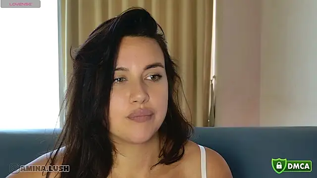 Snapshot of AminaCharm chatting on 02-05-26, 09:03 AminaCharm online show from 02-05-26, 09:03