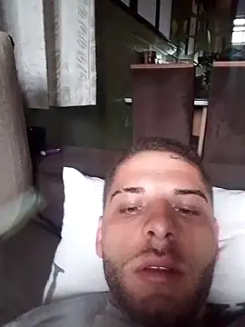 Snapshot of PauGostoso051 chatting on 10-18-25, 04:52 PauGostoso051 online show from 10-18-25, 04:52