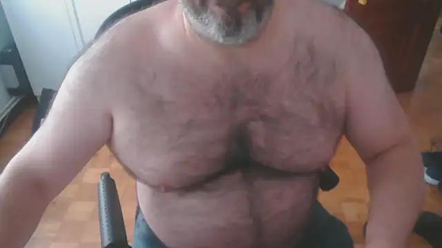 mikeyhotbear online show from 10-29-25, 04:53