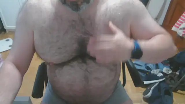 Snapshot of mikeyhotbear chatting on 06-04-26, 05:02 mikeyhotbear online show from 06-04-26, 05:02