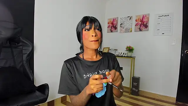 Emattaylor online show from 10-12-25, 03:33