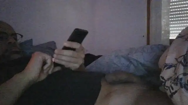 Snapshot of Diabulusux chatting on 10-27-25, 07:12 Diabulusux online show from 10-27-25, 07:12