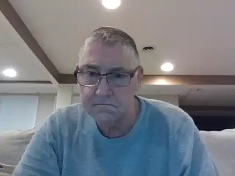 Snapshot of takeitall101 chatting on 02-16-25, 08:11 takeitall101 online show from 02-16-25, 08:11