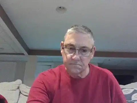 Snapshot of takeitall101 chatting on 02-28-25, 06:21 takeitall101 online show from 02-28-25, 06:21