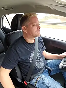 Trucker Hunter online show from 03-02-25, 12:11