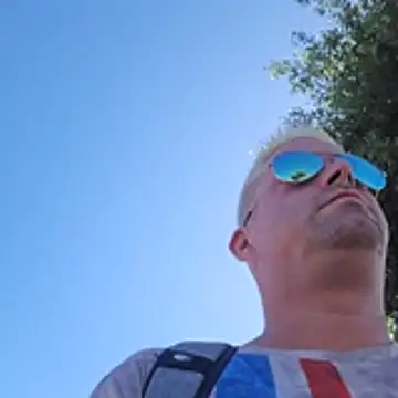 Trucker Hunter online show from 01-09-26, 12:30