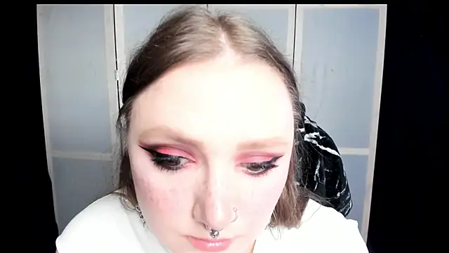 Snapshot of YourDyingBride chatting on 06-22-26, 03:25 YourDyingBride online show from 06-22-26, 03:25