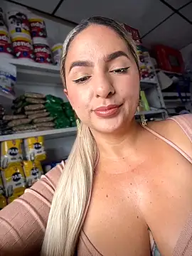 sammyqueenx21 online show from 02-13-26, 04:03