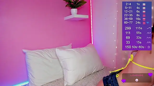 Bella-White online show from 01-05-26, 07:39