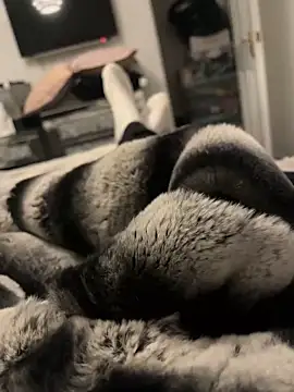 Snapshot of Furdale chatting on 01-10-25, 05:02 Furdale online show from 01-10-25, 05:02