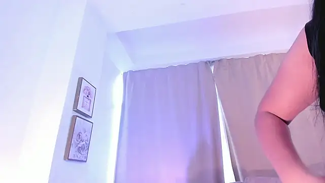 Snapshot of barbie_es chatting on 04-29-26, 05:30 barbie es online show from 04-29-26, 05:30