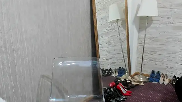 ElisaBaxter online show from 02-28-25, 05:48