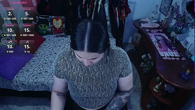 lufek23 online show from 09-17-25, 11:45