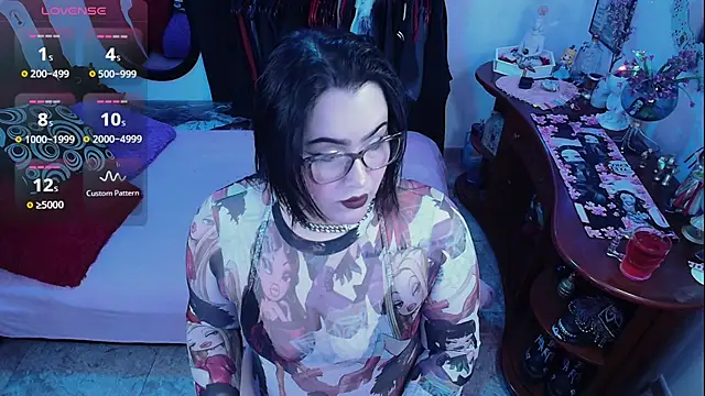 lufek23 online show from 02-27-26, 04:40