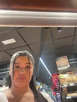 ValleryParker online show from 04-14-26, 01:06