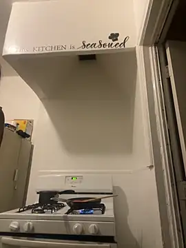 Snapshot of Goddesskarisma chatting on 11-16-25, 04:07 Goddesskarisma online show from 11-16-25, 04:07