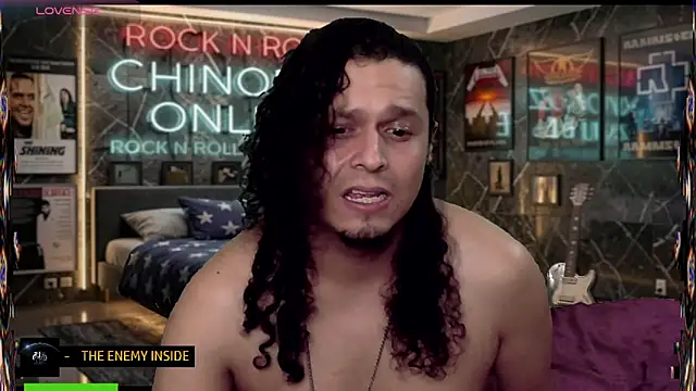 Snapshot of chino_roz chatting on 06-15-26, 10:50 chino roz online show from 06-15-26, 10:50